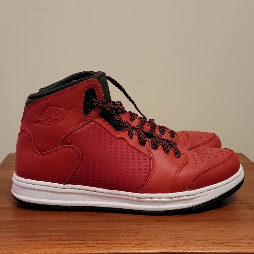 Nike Air Jordan Prime 5 Sz 11